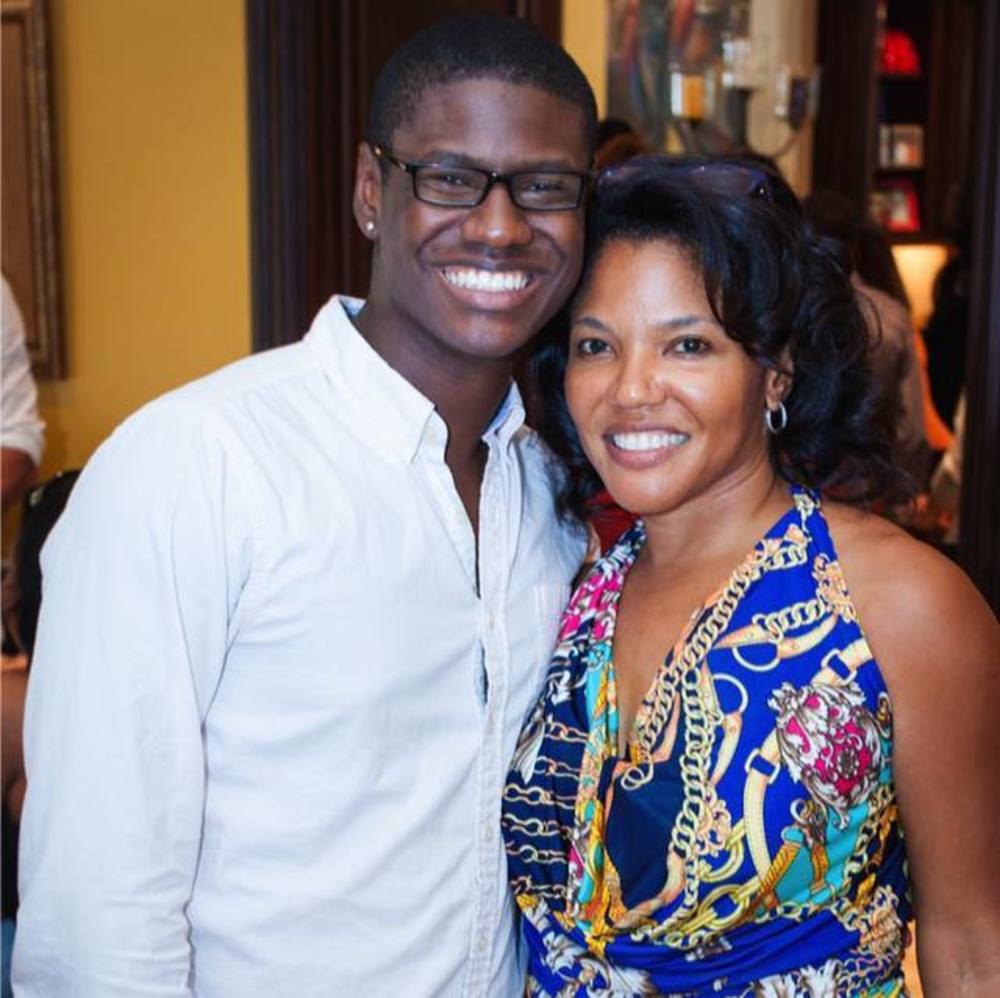 Meet your Posher, Deen